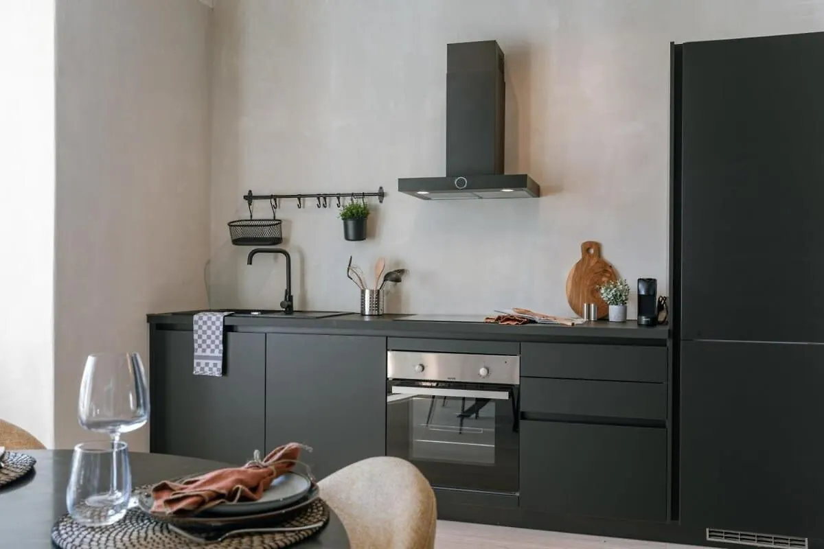 Huswell - Industrial Apartment With Terrace In 안트베르펜